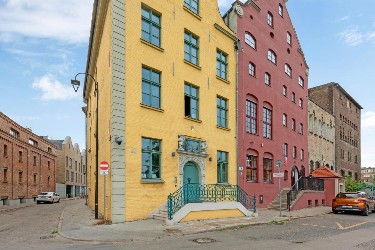 Historical Townhouse By Blue Mandarin Apartment Gdansk Bagian luar foto