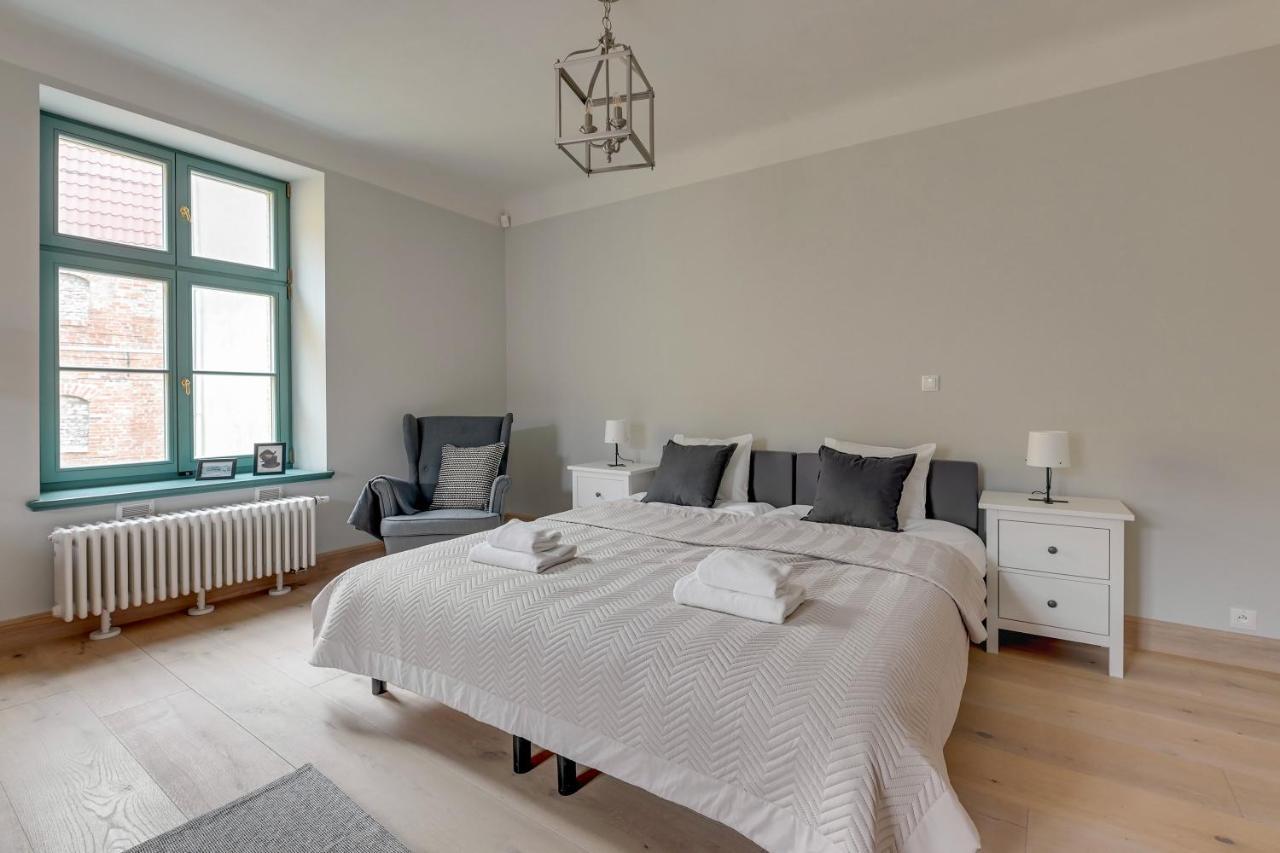 Historical Townhouse By Blue Mandarin Apartment Gdansk Bagian luar foto