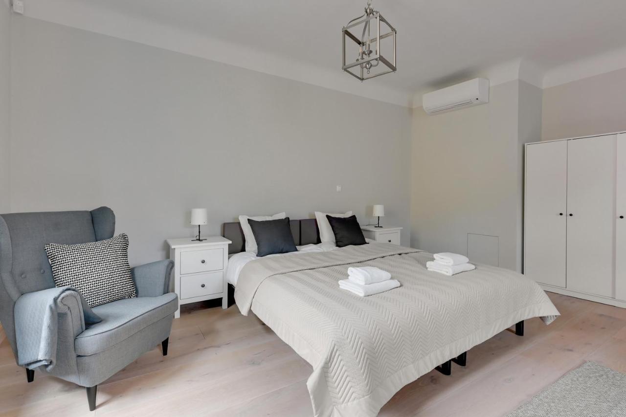 Historical Townhouse By Blue Mandarin Apartment Gdansk Bagian luar foto