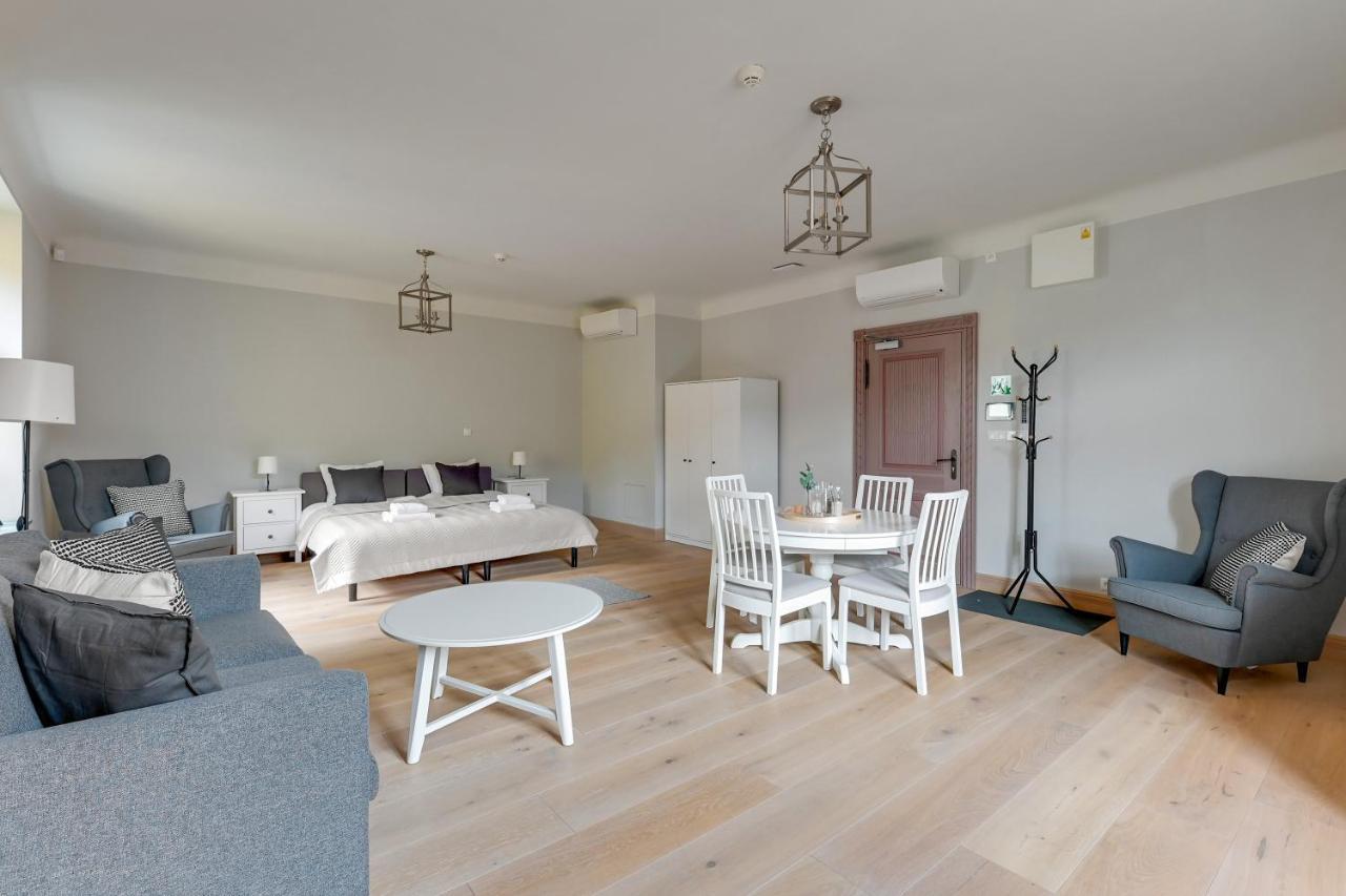 Historical Townhouse By Blue Mandarin Apartment Gdansk Bagian luar foto